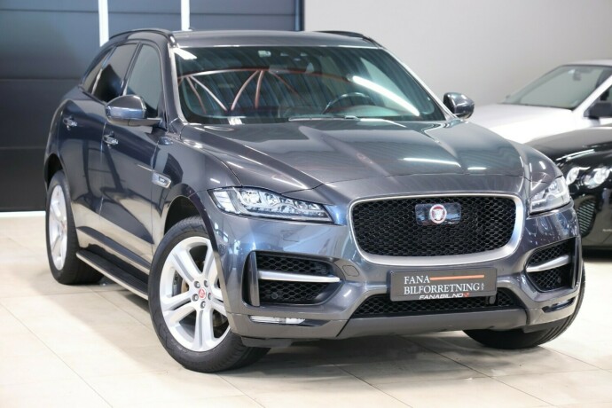 jaguar-f-pace-bensin-2018-big-3