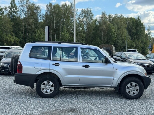 mitsubishi-pajero-diesel-2006-big-7