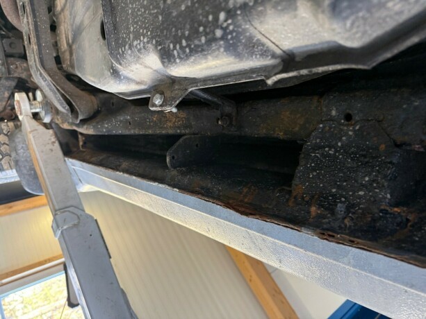 mitsubishi-pajero-diesel-2006-big-30