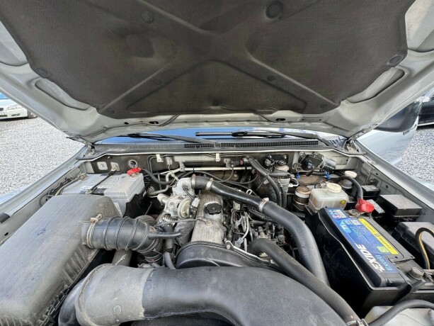 mitsubishi-pajero-diesel-2006-big-15