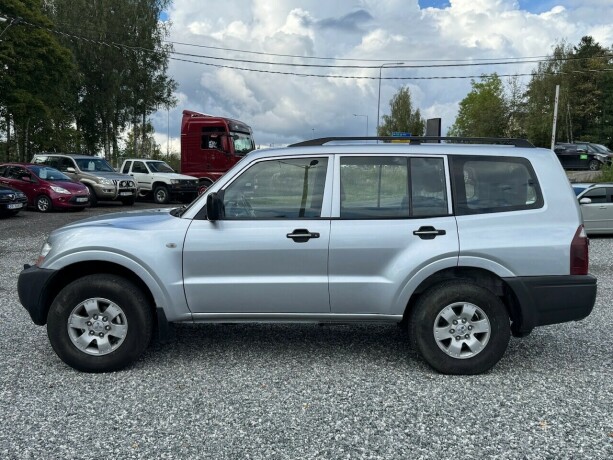 mitsubishi-pajero-diesel-2006-big-3