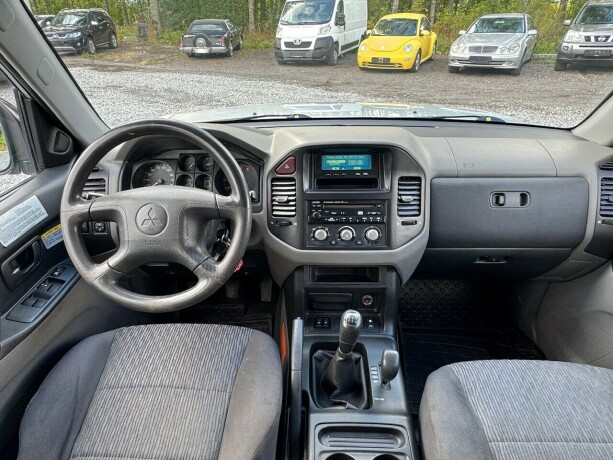 mitsubishi-pajero-diesel-2006-big-17