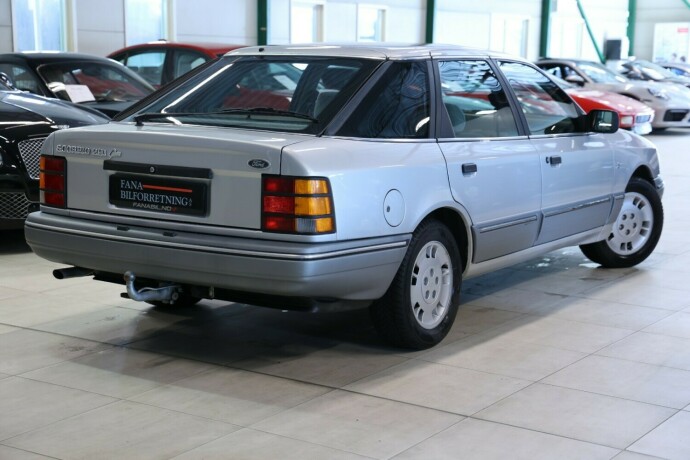 ford-scorpio-bensin-1987-big-2