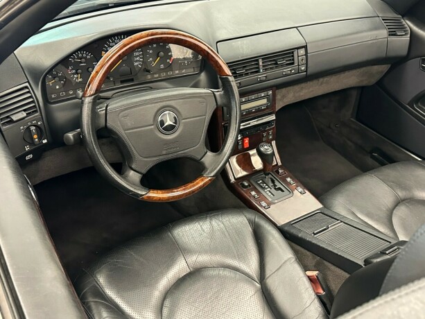 mercedes-benz-sl-bensin-1998-big-12