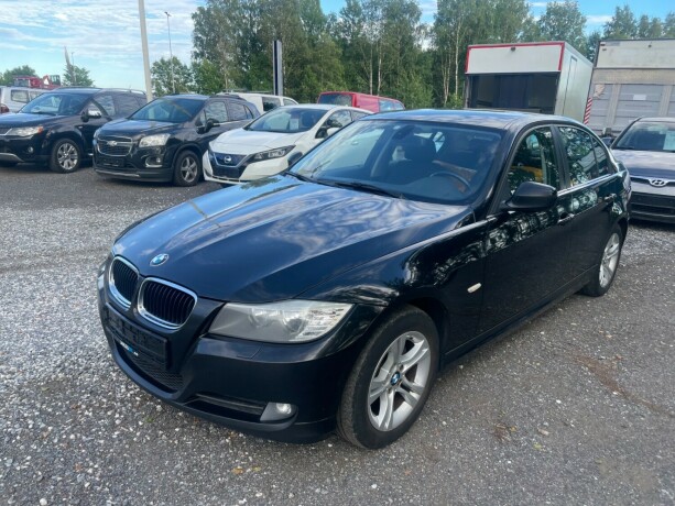 bmw-3-serie-bensin-2011-big-0