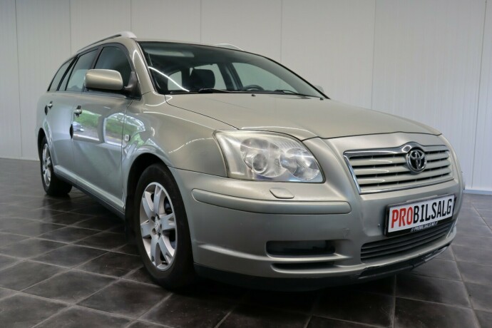 toyota-avensis-bensin-2005-big-9