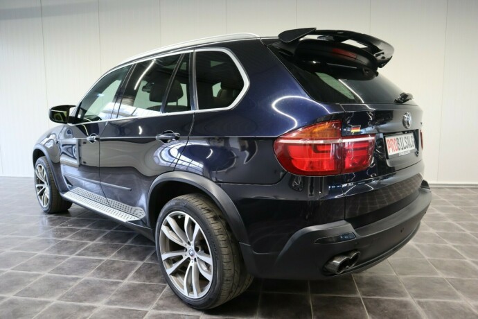 bmw-x5-diesel-2009-big-2