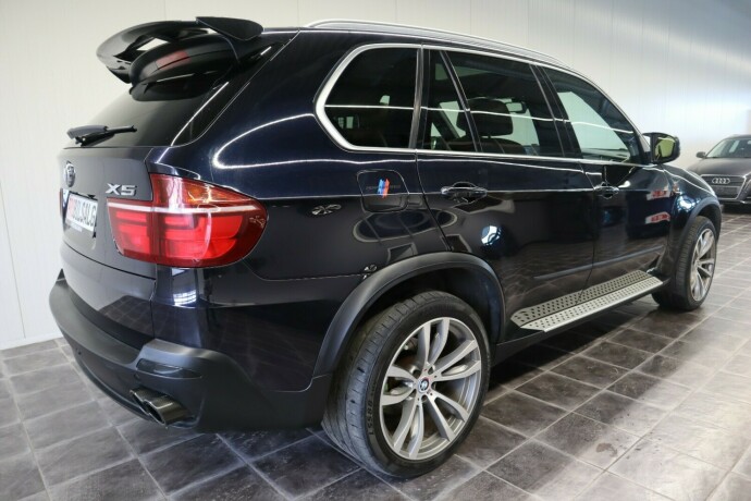 bmw-x5-diesel-2009-big-8