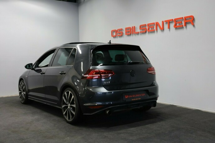 volkswagen-golf-bensin-2014-big-2