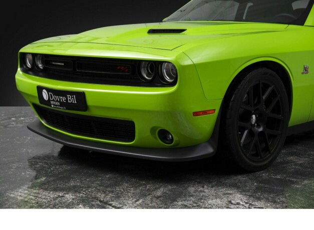 dodge-challenger-bensin-2015-big-1