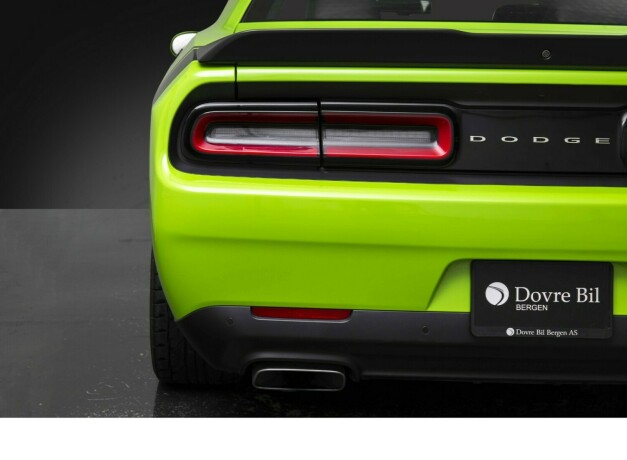 dodge-challenger-bensin-2015-big-13