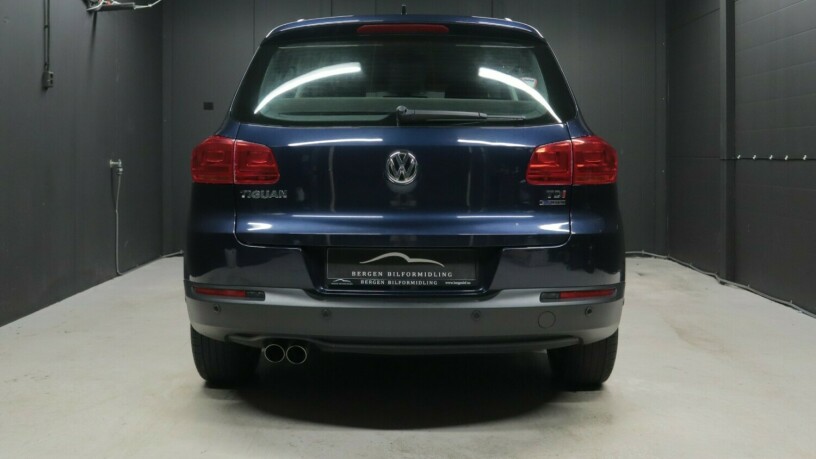 volkswagen-tiguan-diesel-2011-big-4