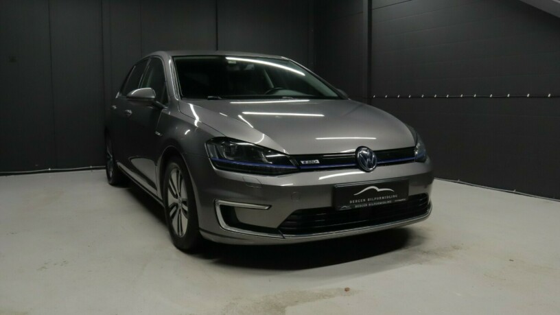 volkswagen-golf-elektrisitet-2016-big-0