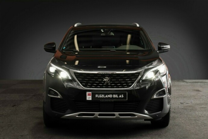 peugeot-3008-bensin-2018-big-7