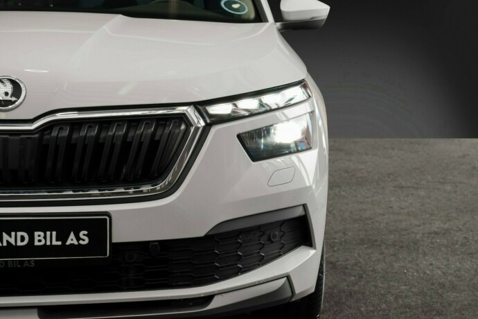 skoda-kamiq-bensin-2020-big-4