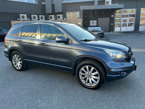 honda-cr-v-diesel-2010-big-2