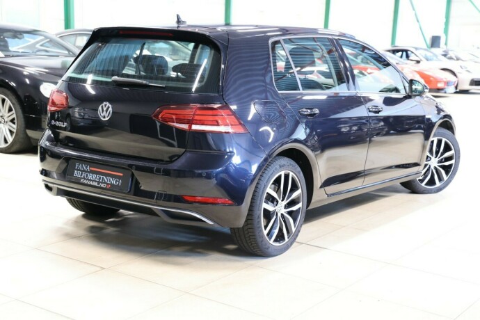 volkswagen-golf-elektrisitet-2019-big-2