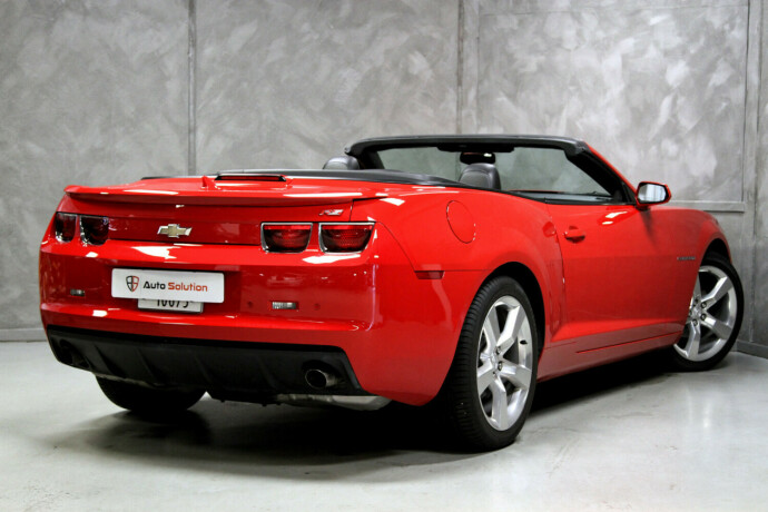 chevrolet-camaro-bensin-2012-big-3