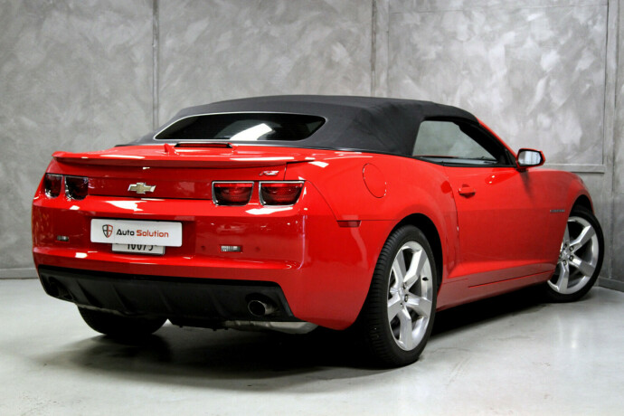 chevrolet-camaro-bensin-2012-big-2