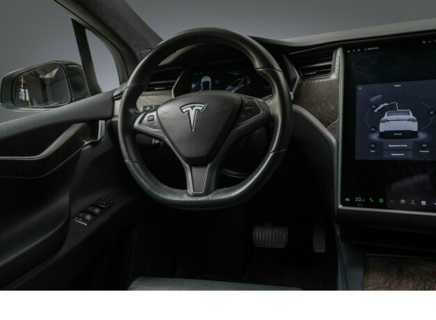 tesla-model-x-elektrisitet-2019-big-13