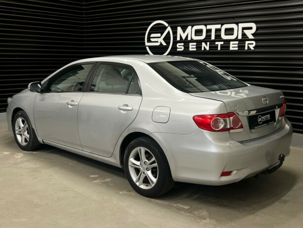 toyota-corolla-diesel-2012-big-1