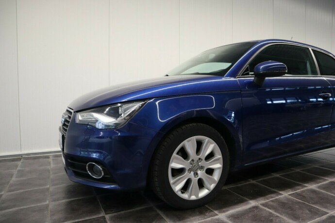 audi-a1-bensin-2011-big-8