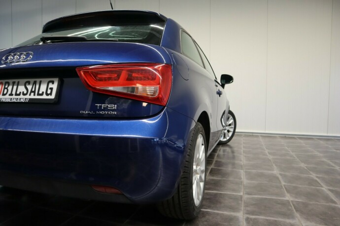 audi-a1-bensin-2011-big-21