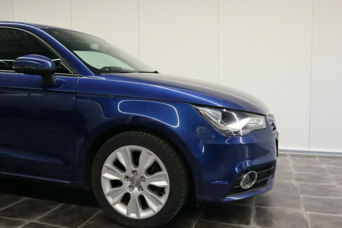 audi-a1-bensin-2011-big-7