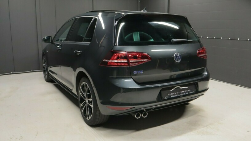 volkswagen-golf-elektrisitetbensin-2016-big-3