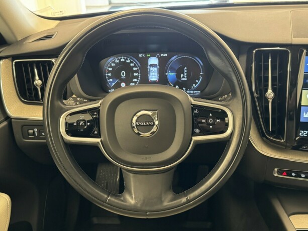 volvo-xc-60-elektrisitetbensin-2018-big-9