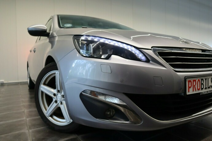 peugeot-308-diesel-2014-big-14