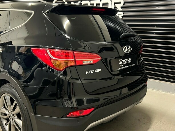 hyundai-santa-fe-diesel-2012-big-4