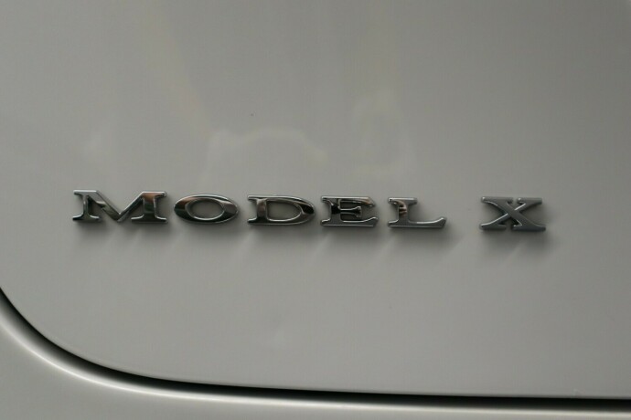 tesla-model-x-elektrisitet-2016-big-28