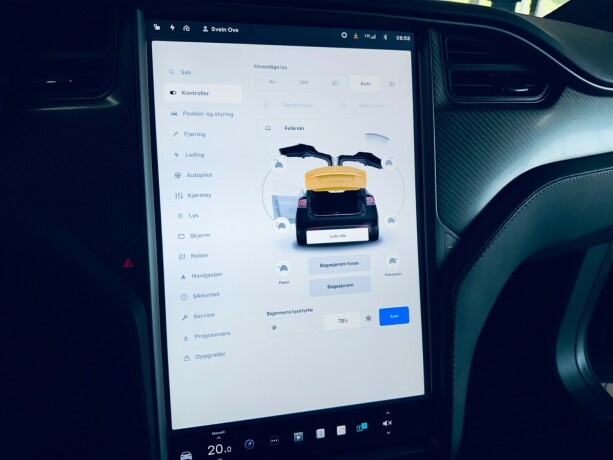 tesla-model-x-elektrisitet-2018-big-25