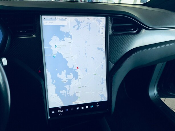 tesla-model-x-elektrisitet-2018-big-24