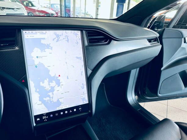 tesla-model-x-elektrisitet-2018-big-37