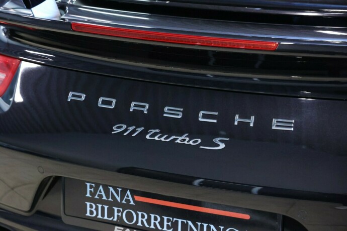 porsche-911-bensin-2014-big-4