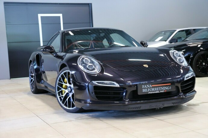 porsche-911-bensin-2014-big-3