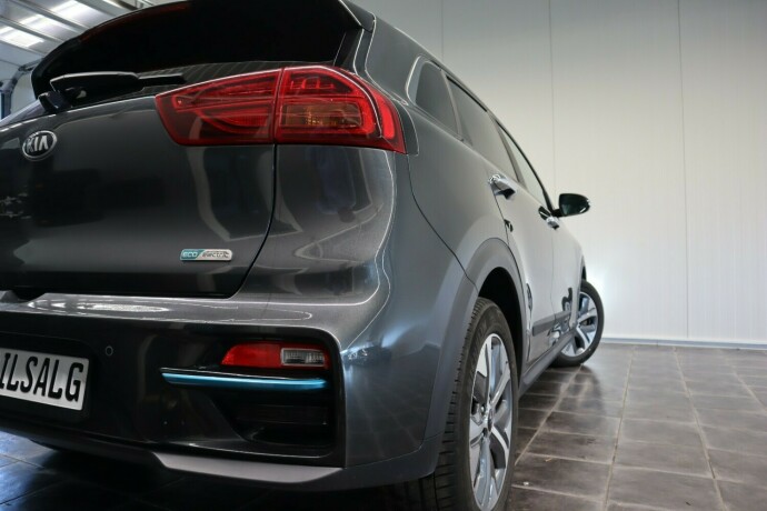 kia-e-niro-elektrisitet-2021-big-19