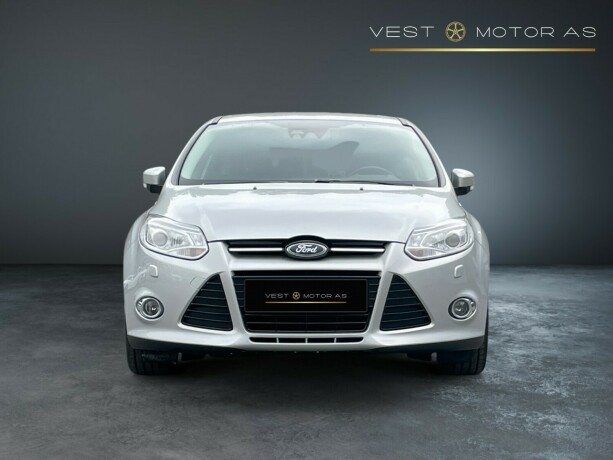 ford-focus-diesel-2011-big-1