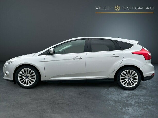 ford-focus-diesel-2011-big-3