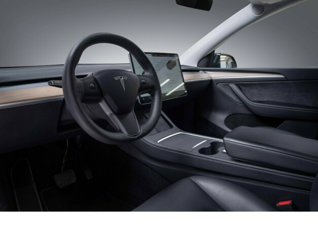 tesla-model-y-elektrisitet-2021-big-27