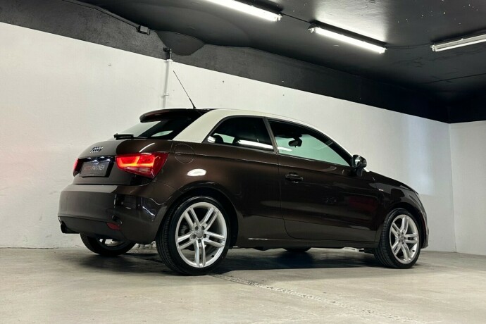 audi-a1-bensin-2012-big-8