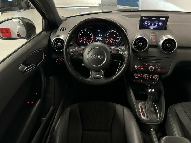 audi-a1-bensin-2012-big-13