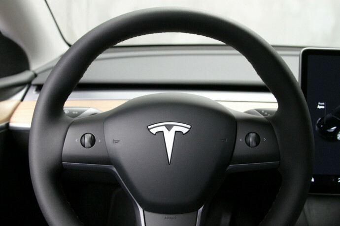 tesla-model-y-elektrisitet-2021-big-20