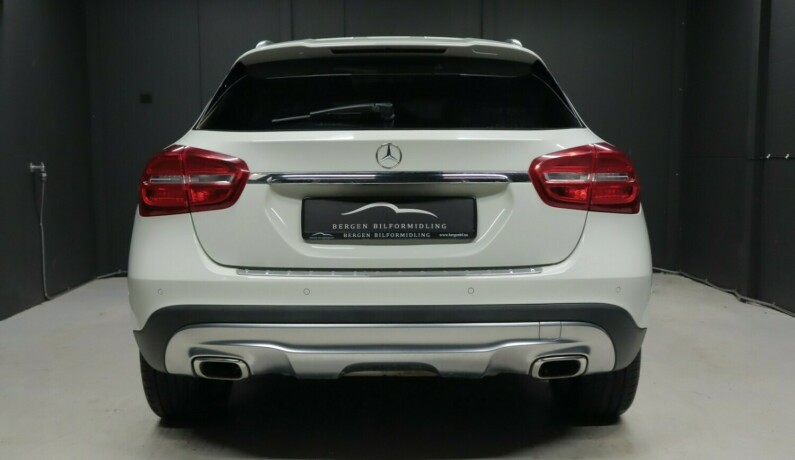 mercedes-benz-gla-diesel-2014-big-4