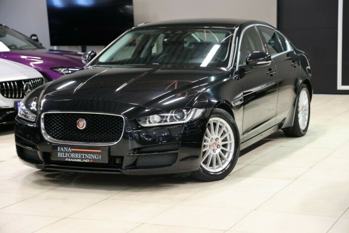 jaguar-xe-diesel-2016-big-0