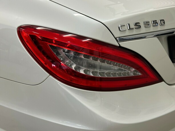 mercedes-benz-cls-bensin-2013-big-8