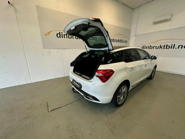 citroen-ds5-bensin-2015-big-8