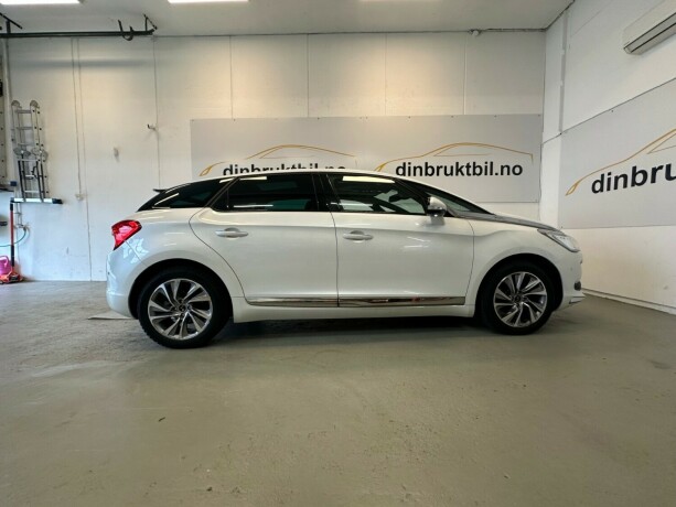 citroen-ds5-bensin-2015-big-3